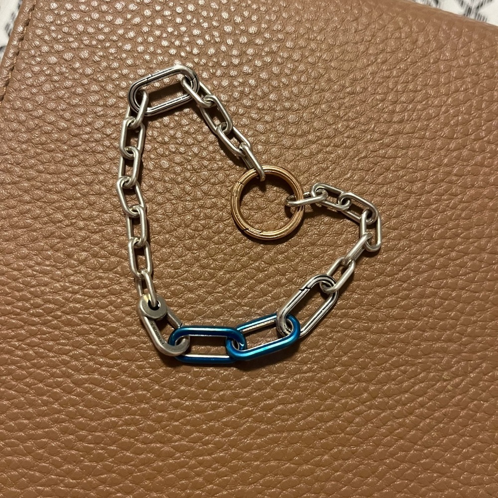Pandora link me bracelet